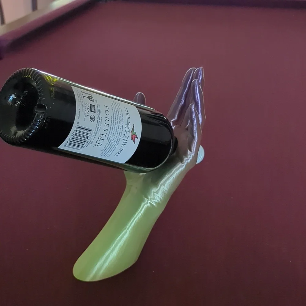 Plastic HAND Wine Bottle holder - Picture 3 of 4